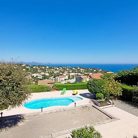 Saint-aygulf Sleeps 10 Pool Air Con Wifi Vakantiehuis